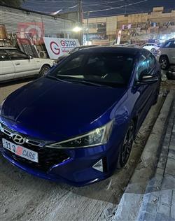 هیوندای ئەلەنترا